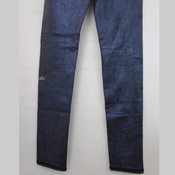 Alo Yoga Saltwater Metallic High Waist Legging - Picture 8 of 8